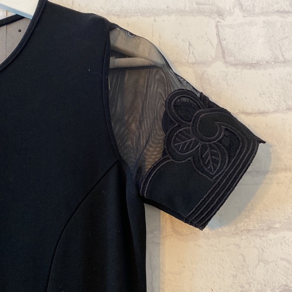 Leo & Ugo Black Dress Size 2 - Picture 3 of 10